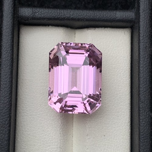 Natural kunzite emerald cut - kunzite,