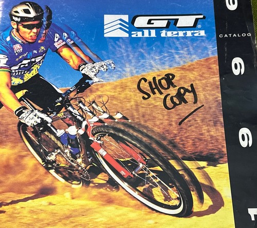 Vintage 1996 all terra - vintage,